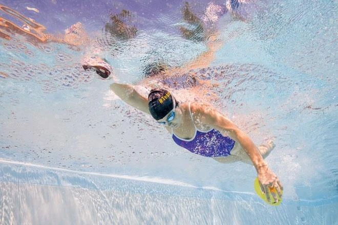 FINIS ISO Hand Paddle 7 FINIS ISO Hand Paddle - Image 5