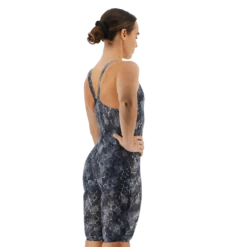 TYR Female 2.0 Avictor Supernova Closed Back Race Suit -TYR Store AESTC6A 001 alt05